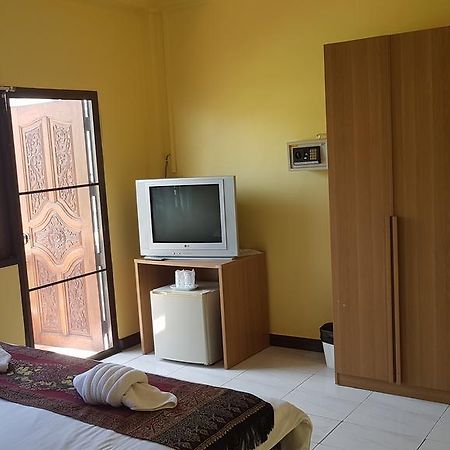 All Nations Guesthouse หัวหิน ภายนอก รูปภาพ